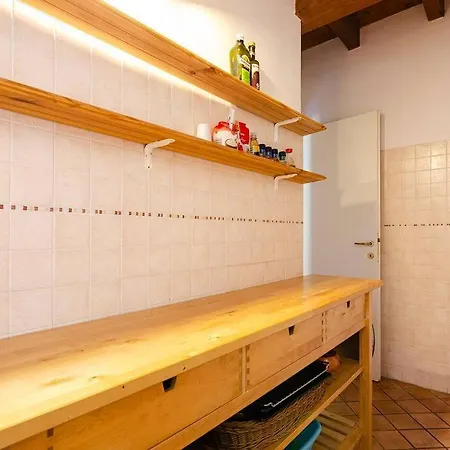 Inferno Home, Historical Center Bologna